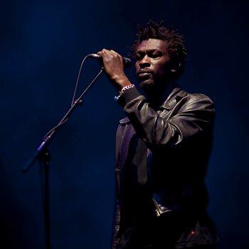 Massive-Attack-2010-cr-James-Bailey-SQcrop.png